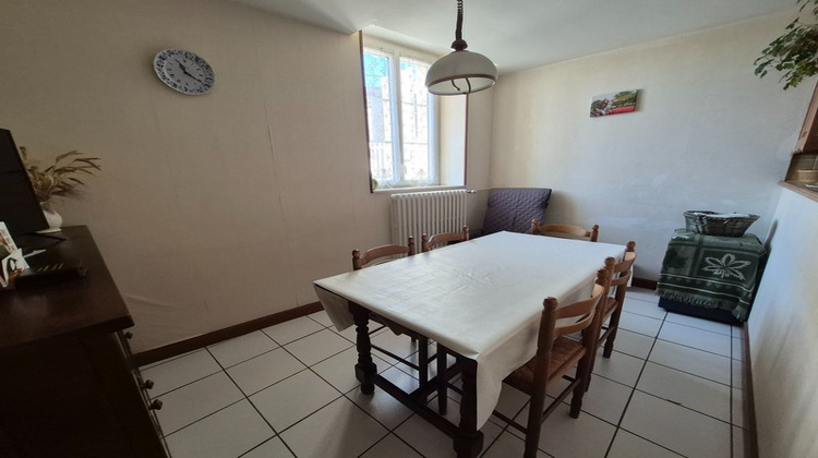 Ma-Cabane - Vente Maison SAINT SAVINIEN, 139 m²