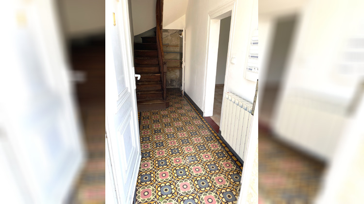 Ma-Cabane - Vente Maison Saint-Savinien, 103 m²