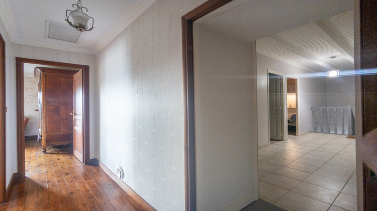 Ma-Cabane - Vente Maison Saint-Savinien, 191 m²