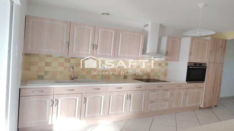 Ma-Cabane - Vente Maison Saint-Savinien, 155 m²