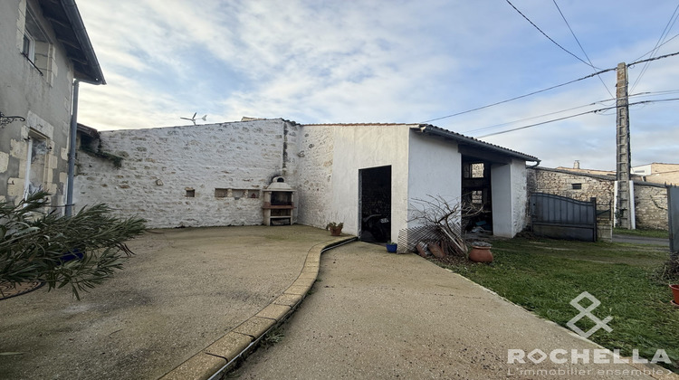 Ma-Cabane - Vente Maison Saint-Savinien, 97 m²