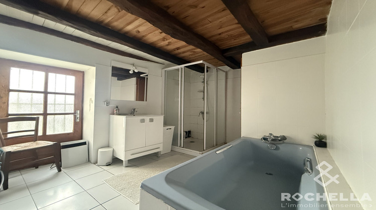 Ma-Cabane - Vente Maison Saint-Savinien, 97 m²