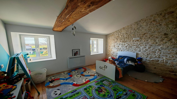 Ma-Cabane - Vente Maison Saint-Savinien, 150 m²