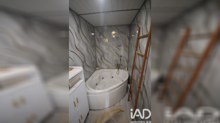 Ma-Cabane - Vente Maison Saint-Savinien, 120 m²