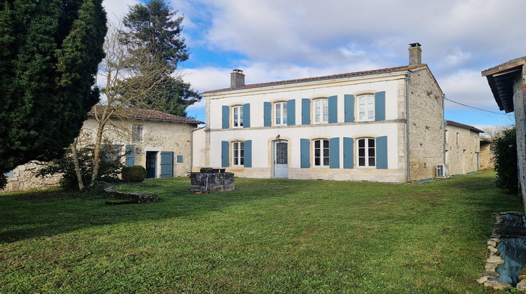 Ma-Cabane - Vente Maison SAINT SAVINIEN, 290 m²