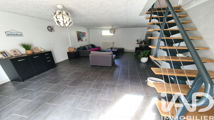 Ma-Cabane - Vente Maison Saint-Savinien, 202 m²