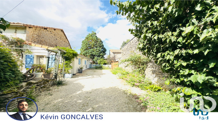 Ma-Cabane - Vente Maison Saint-Saviol, 184 m²