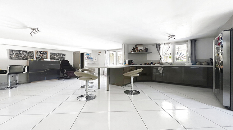 Ma-Cabane - Vente Maison Saint-Savournin, 160 m²