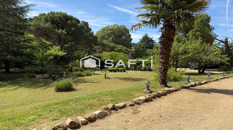 Ma-Cabane - Vente Maison Saint-Sebastien-d'Aigrefeuille, 523 m²