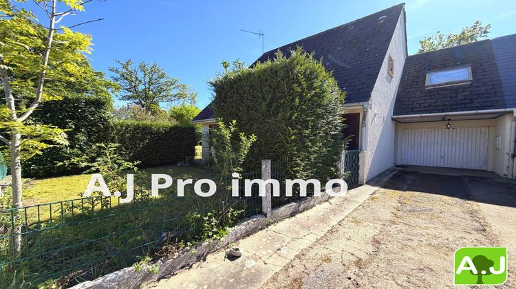 Ma-Cabane - Vente Maison Saint-Sébastien-de-Morsent, 98 m²