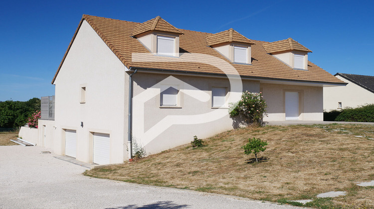 Ma-Cabane - Vente Maison SAINT-SERNIN-DU-BOIS, 163 m²