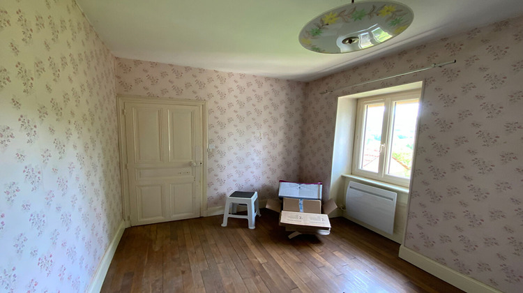 Ma-Cabane - Vente Maison SAINT-SERNIN-DU-BOIS, 47 m²