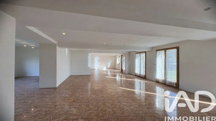 Ma-Cabane - Vente Maison Saint-Sérotin, 124 m²
