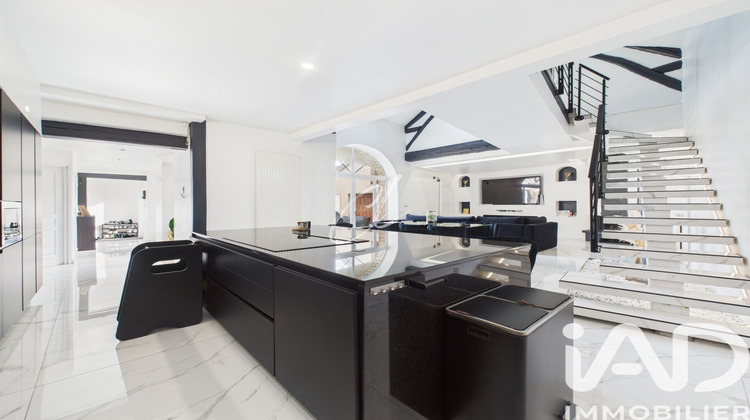 Ma-Cabane - Vente Maison Saint-Sérotin, 159 m²