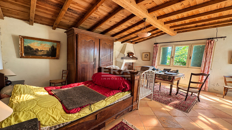 Ma-Cabane - Vente Maison SAINT-SEURIN-DE-BOURG, 215 m²
