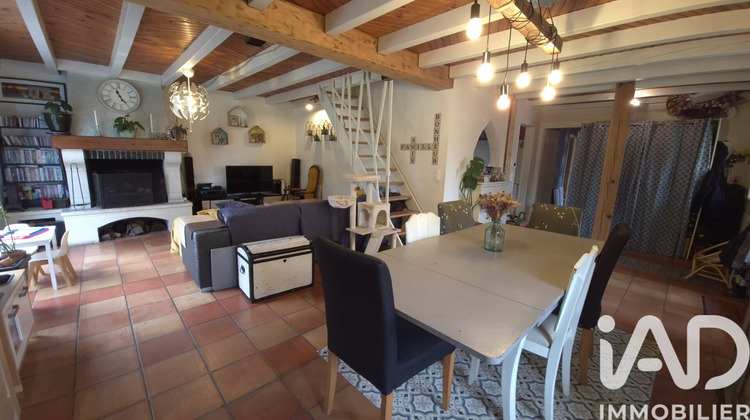 Ma-Cabane - Vente Maison Saint-Seurin-de-Prats, 140 m²