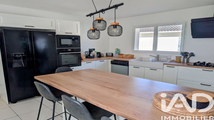 Ma-Cabane - Vente Maison Saint-Seurin-sur-l'Isle, 142 m²