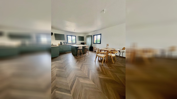 Ma-Cabane - Vente Maison Saint-Seurin-sur-l'Isle, 119 m²