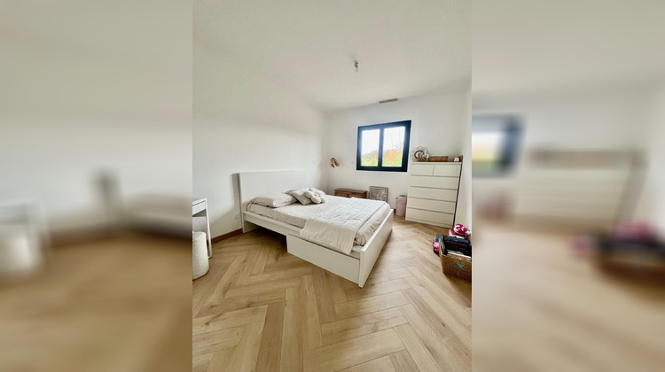 Ma-Cabane - Vente Maison Saint-Seurin-sur-l'Isle, 119 m²