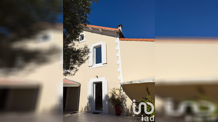 Ma-Cabane - Vente Maison Saint-Seurin-sur-l'Isle, 210 m²