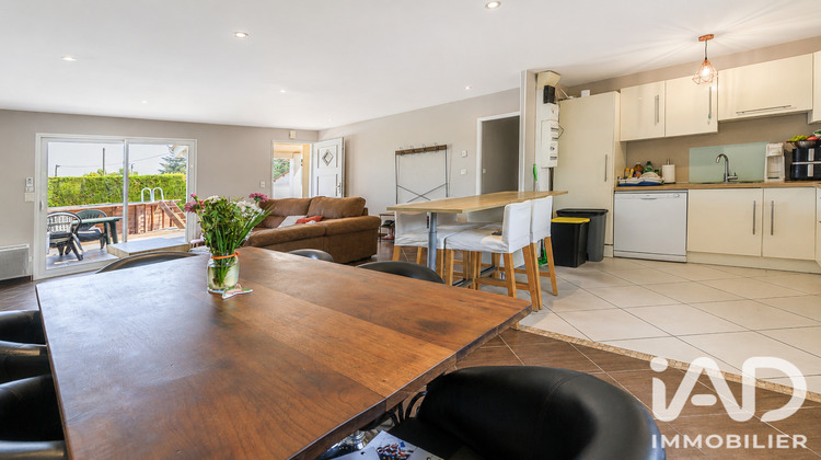 Ma-Cabane - Vente Maison Saint-Seurin-sur-l'Isle, 108 m²