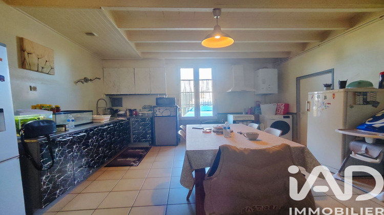 Ma-Cabane - Vente Maison Saint-Seurin-sur-l'Isle, 200 m²