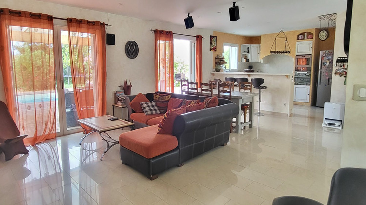 Ma-Cabane - Vente Maison Saint-Sever-de-Saintonge, 172 m²