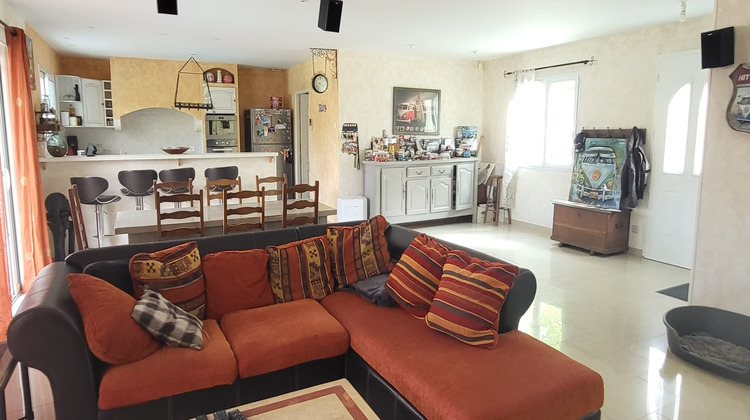 Ma-Cabane - Vente Maison Saint-Sever-de-Saintonge, 172 m²