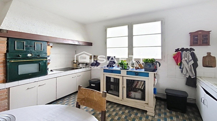 Ma-Cabane - Vente Maison Saint-Sever-de-Saintonge, 270 m²