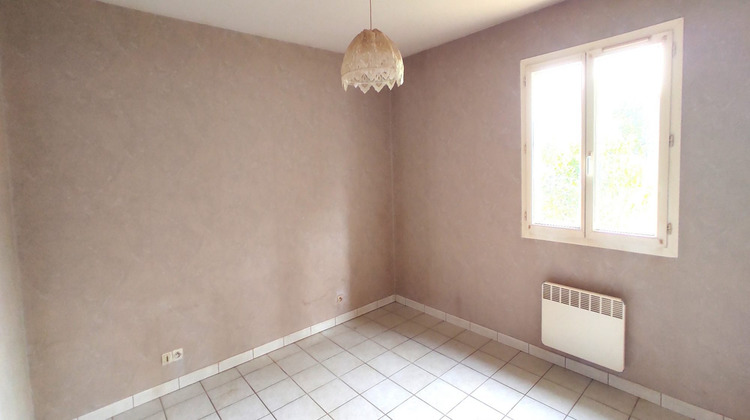 Ma-Cabane - Vente Maison Saint-Sever-de-Saintonge, 91 m²