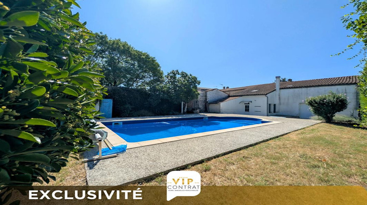 Ma-Cabane - Vente Maison SAINT SEVER DE SAINTONGE, 264 m²
