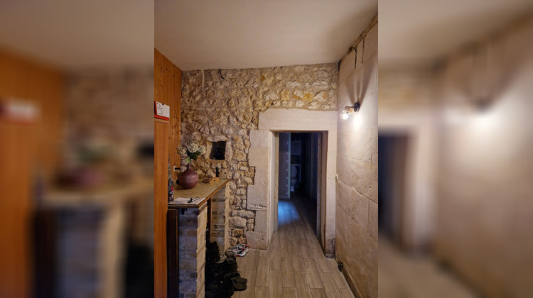 Ma-Cabane - Vente Maison Saint-Sigismond-de-Clermont, 241 m²