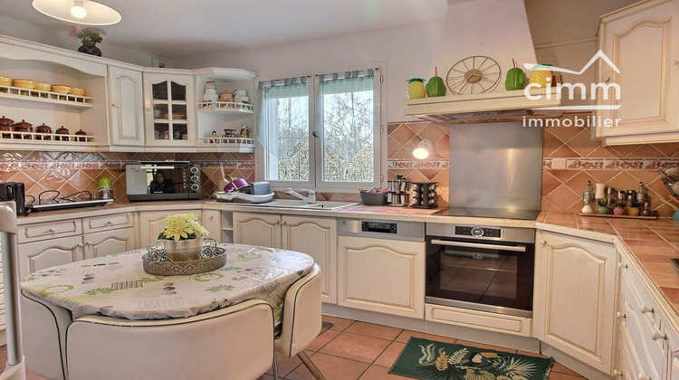 Ma-Cabane - Vente Maison Saint-Siméon-de-Bressieux, 205 m²