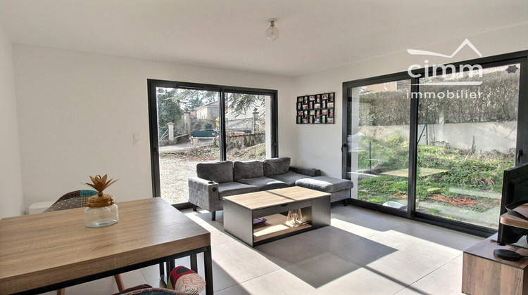 Ma-Cabane - Vente Maison Saint-Siméon-de-Bressieux, 90 m²