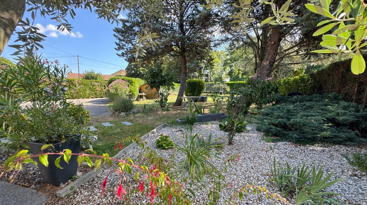 Ma-Cabane - Vente Maison Saint-Siméon-de-Bressieux, 100 m²