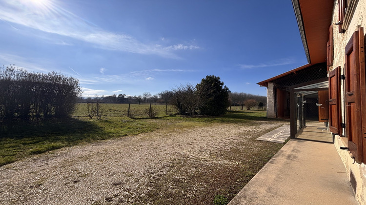 Ma-Cabane - Vente Maison Saint-Siméon-de-Bressieux, 110 m²