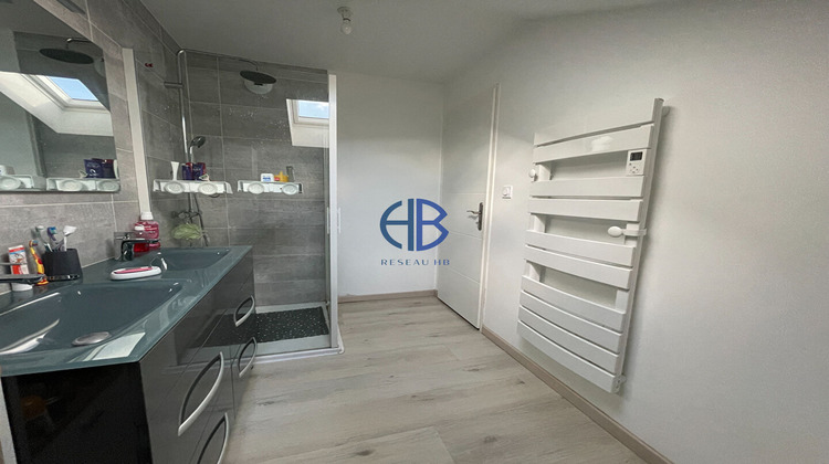 Ma-Cabane - Vente Maison SAINT-SIMEON-DE-BRESSIEUX, 67 m²