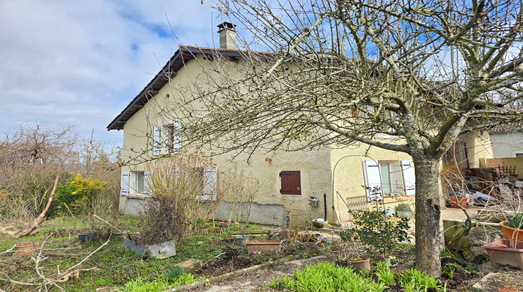 Ma-Cabane - Vente Maison SAINT-SIMEON-DE-BRESSIEUX, 100 m²