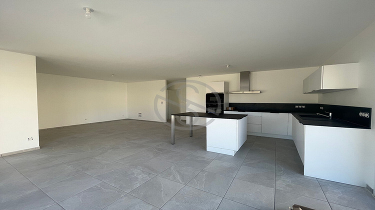 Ma-Cabane - Vente Maison SAINT-SIMEON-DE-BRESSIEUX, 91 m²