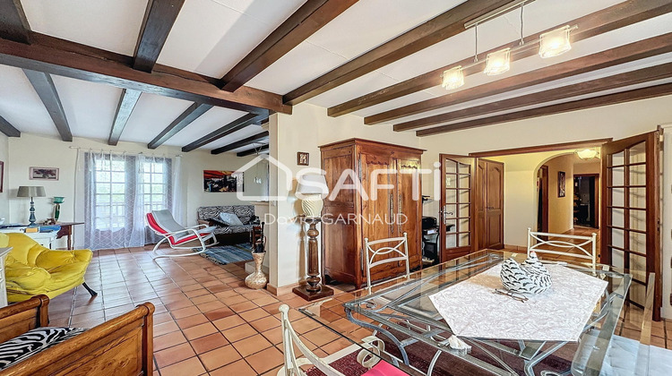 Ma-Cabane - Vente Maison Saint-Simeux, 169 m²