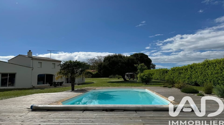 Ma-Cabane - Vente Maison Saint-Simon-de-Bordes, 155 m²