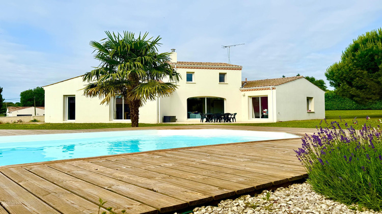 Ma-Cabane - Vente Maison Saint-Simon-de-Bordes, 158 m²