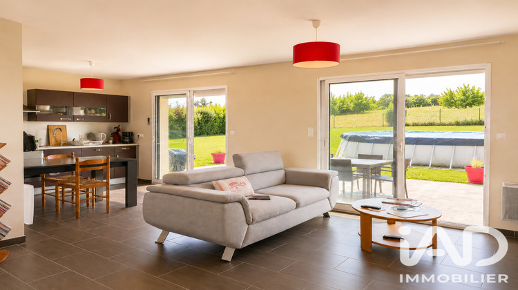 Ma-Cabane - Vente Maison Saint-Simon-de-Bordes, 75 m²