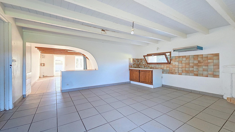 Ma-Cabane - Vente Maison Saint-Simon-de-Pellouaille, 75 m²