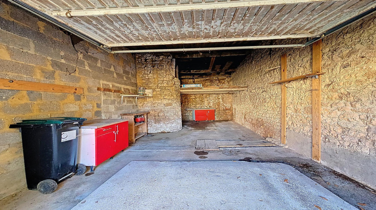 Ma-Cabane - Vente Maison Saint-Simon-de-Pellouaille, 75 m²