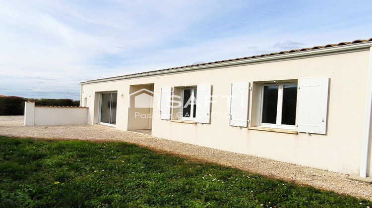 Ma-Cabane - Vente Maison Saint-Simon-de-Pellouaille, 85 m²