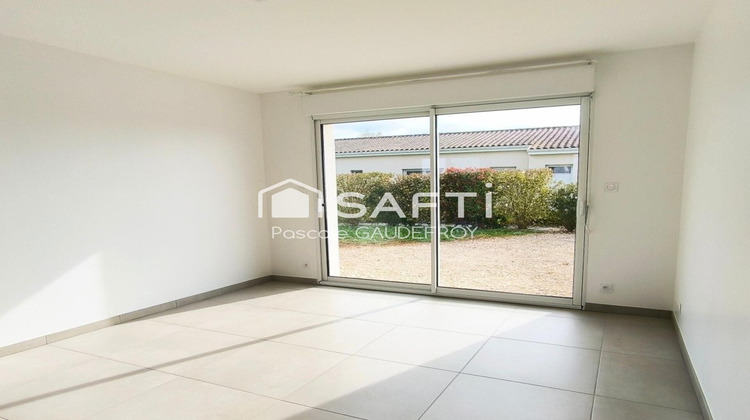 Ma-Cabane - Vente Maison Saint-Simon-de-Pellouaille, 85 m²