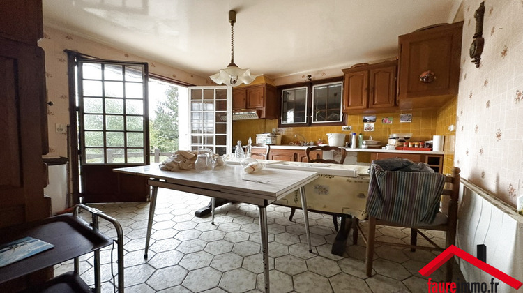 Ma-Cabane - Vente Maison Saint-Solve, 237 m²