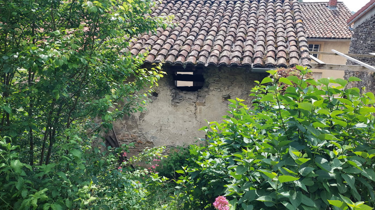 Ma-Cabane - Vente Maison Saint-Sorlin-en-Bugey, 30 m²