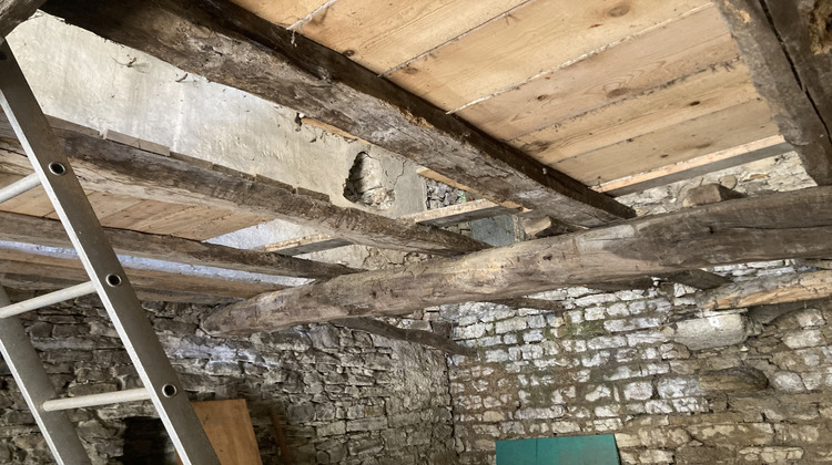 Ma-Cabane - Vente Maison Saint-Sorlin-en-Bugey, 30 m²